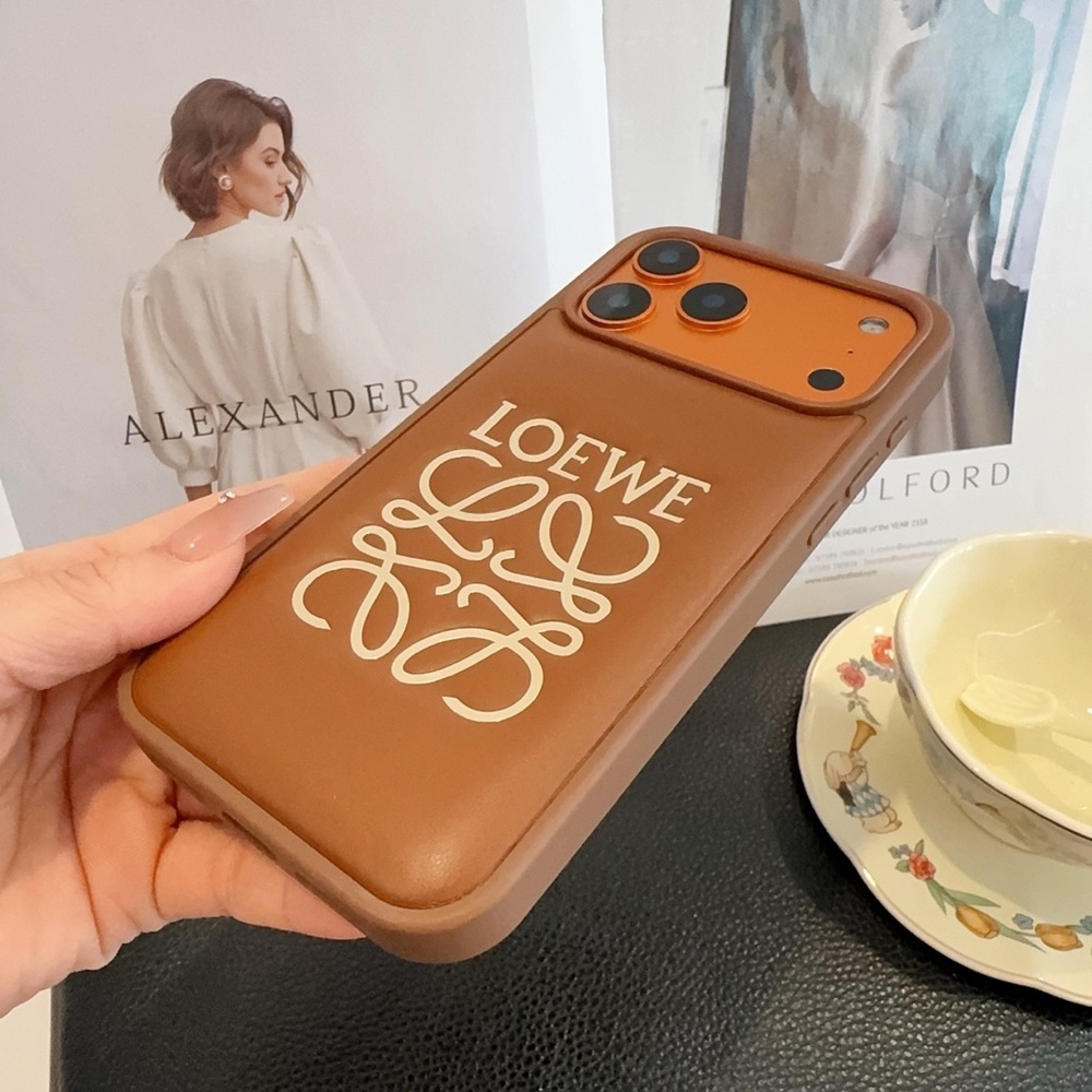 Loewe iPhone case - Picture 4 of 4